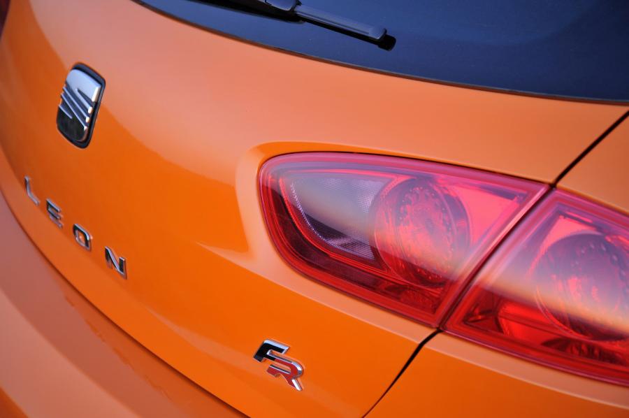  Seat Leon FR 2009 года  (фото 24 из 42)